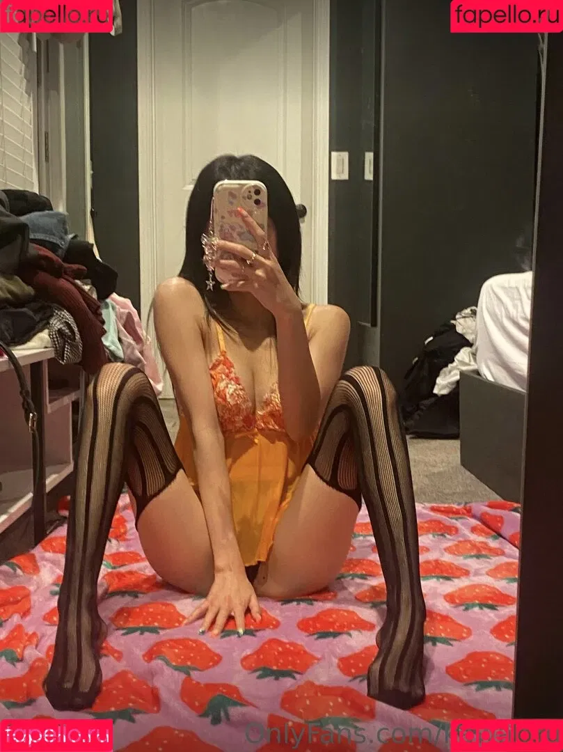 lilBbyCakes Onlyfans Photo Gallery 