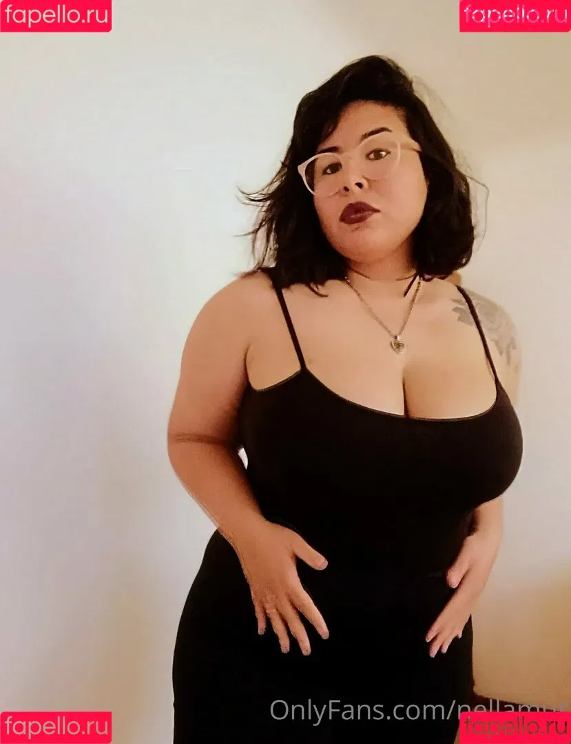 nellamur Onlyfans Photo Gallery 