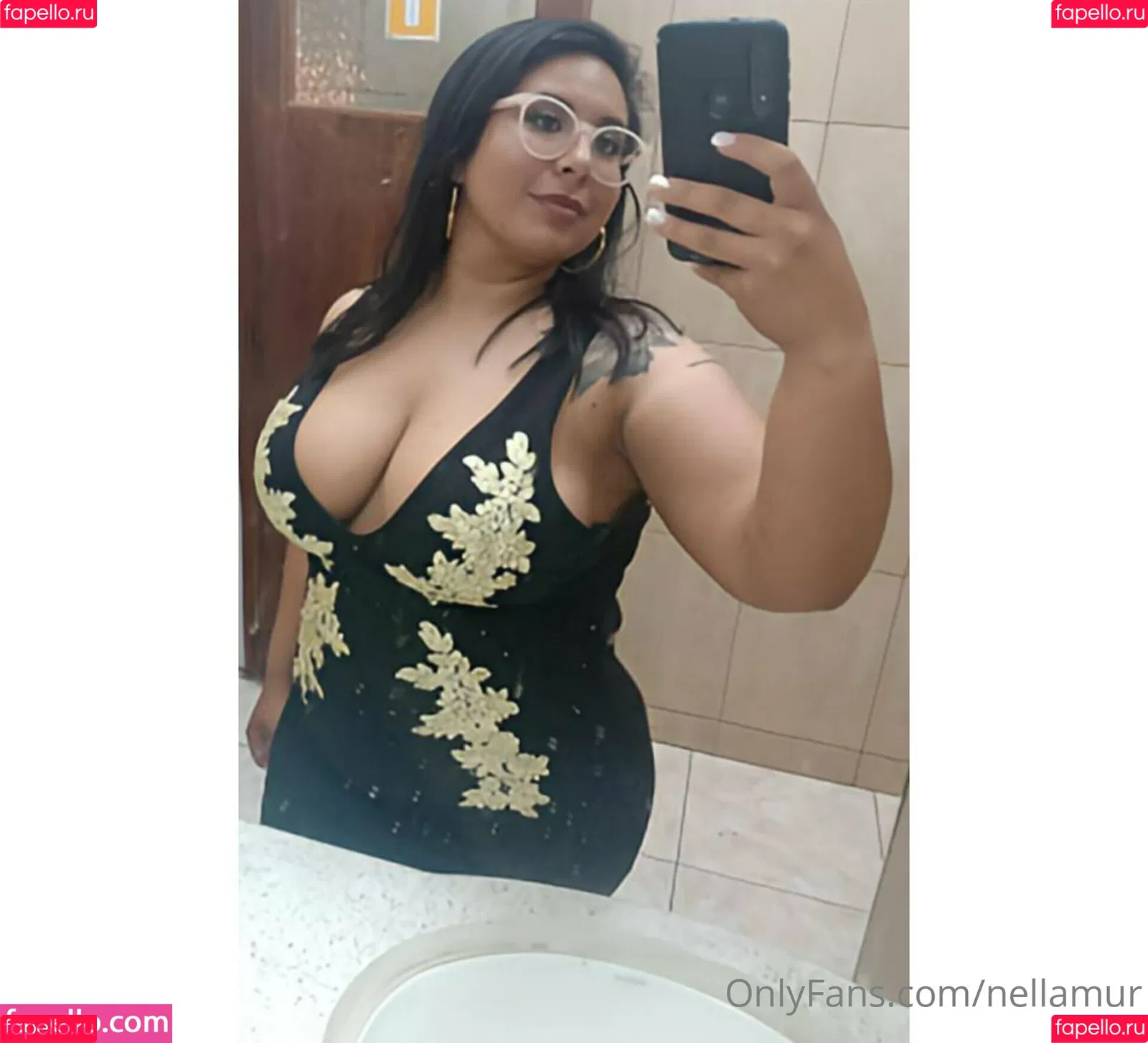 nellamur Onlyfans Photo Gallery 