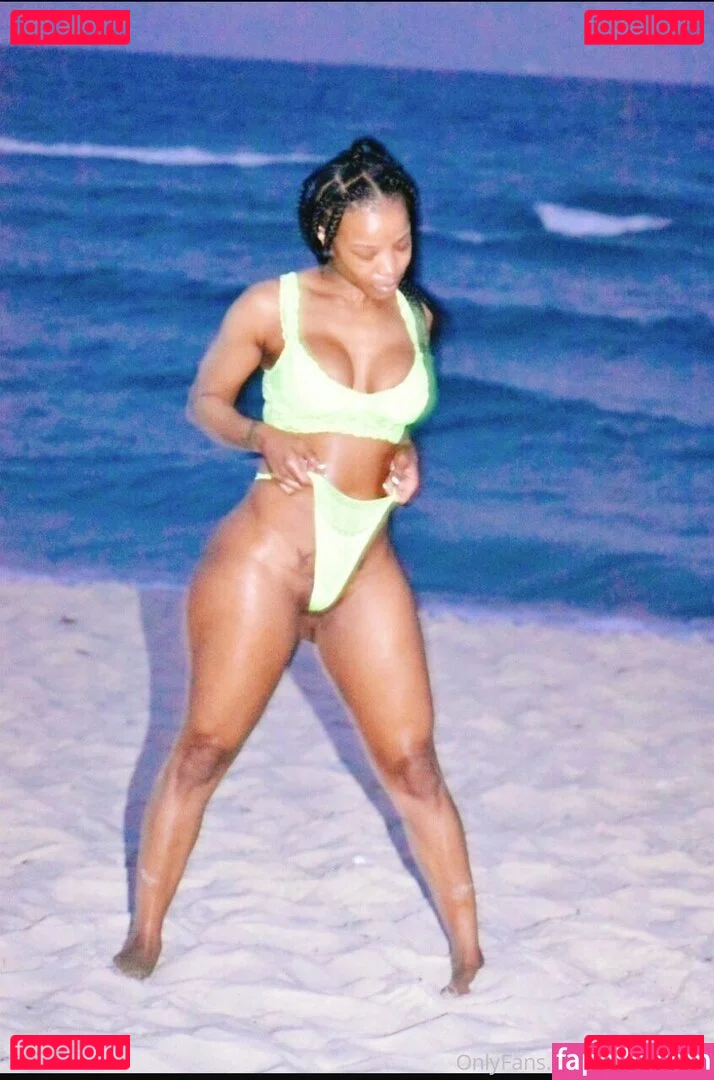 Sweetest Peach Onlyfans Photo Gallery 