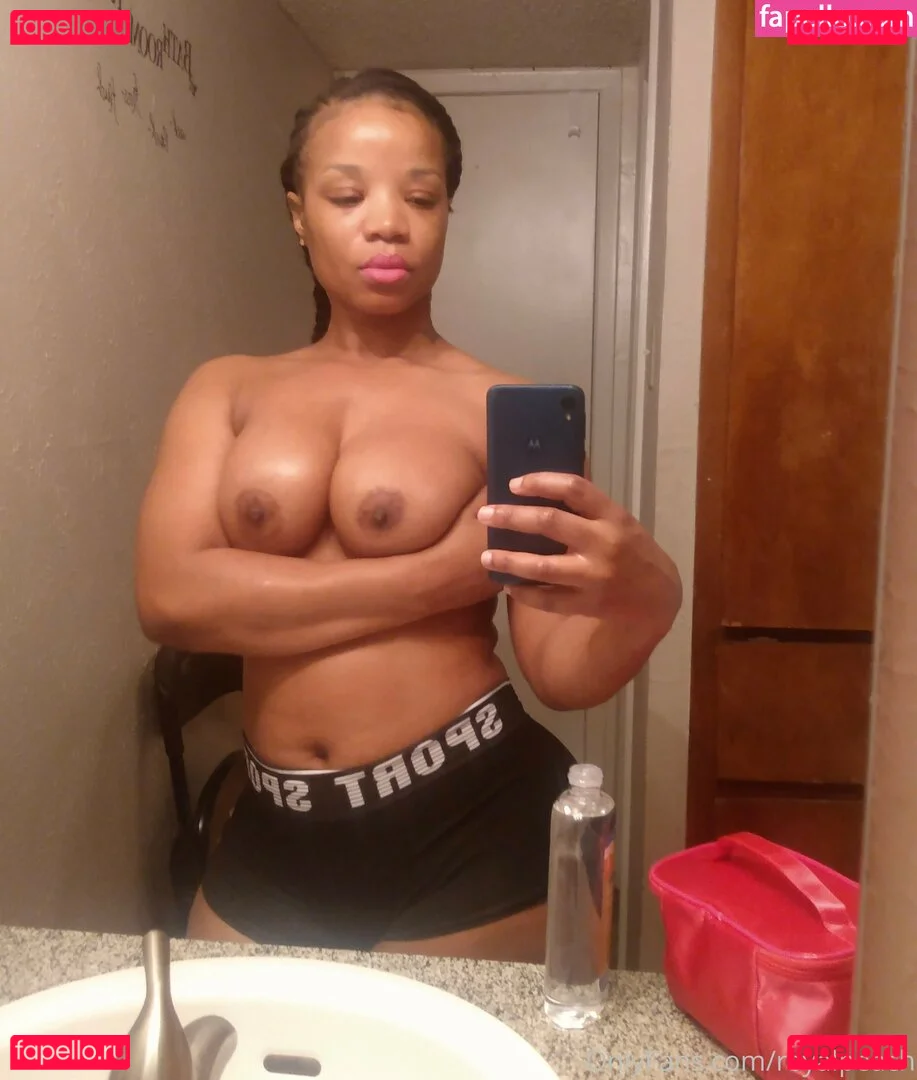 Sweetest Peach Onlyfans Photo Gallery 