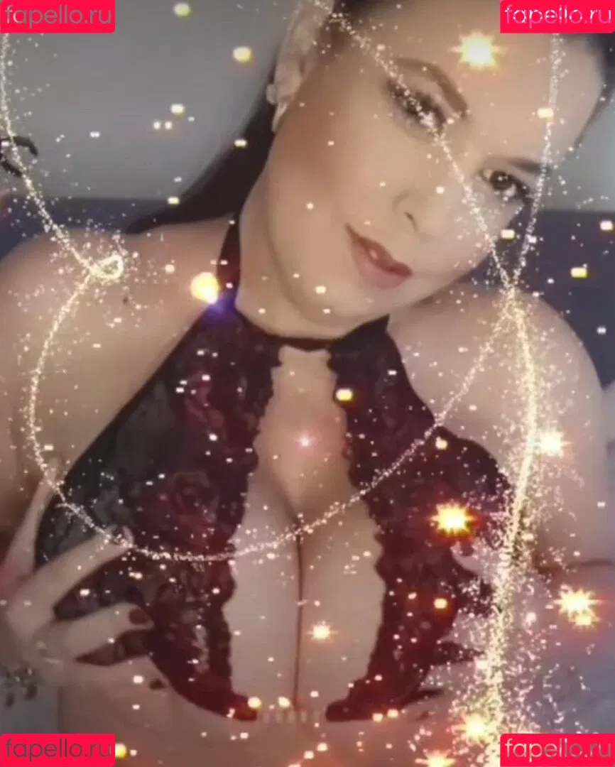 Maisie Lewis Onlyfans Photo Gallery 