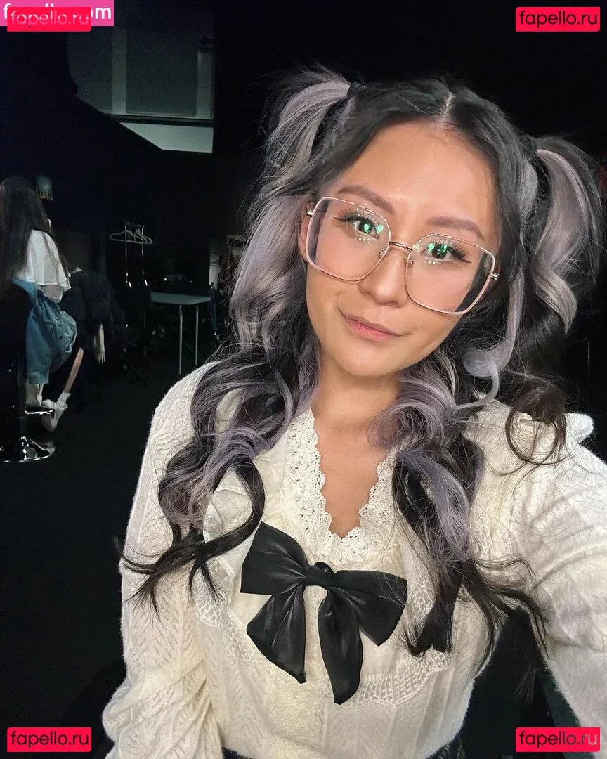 Yinsu Collins Onlyfans Photo Gallery 