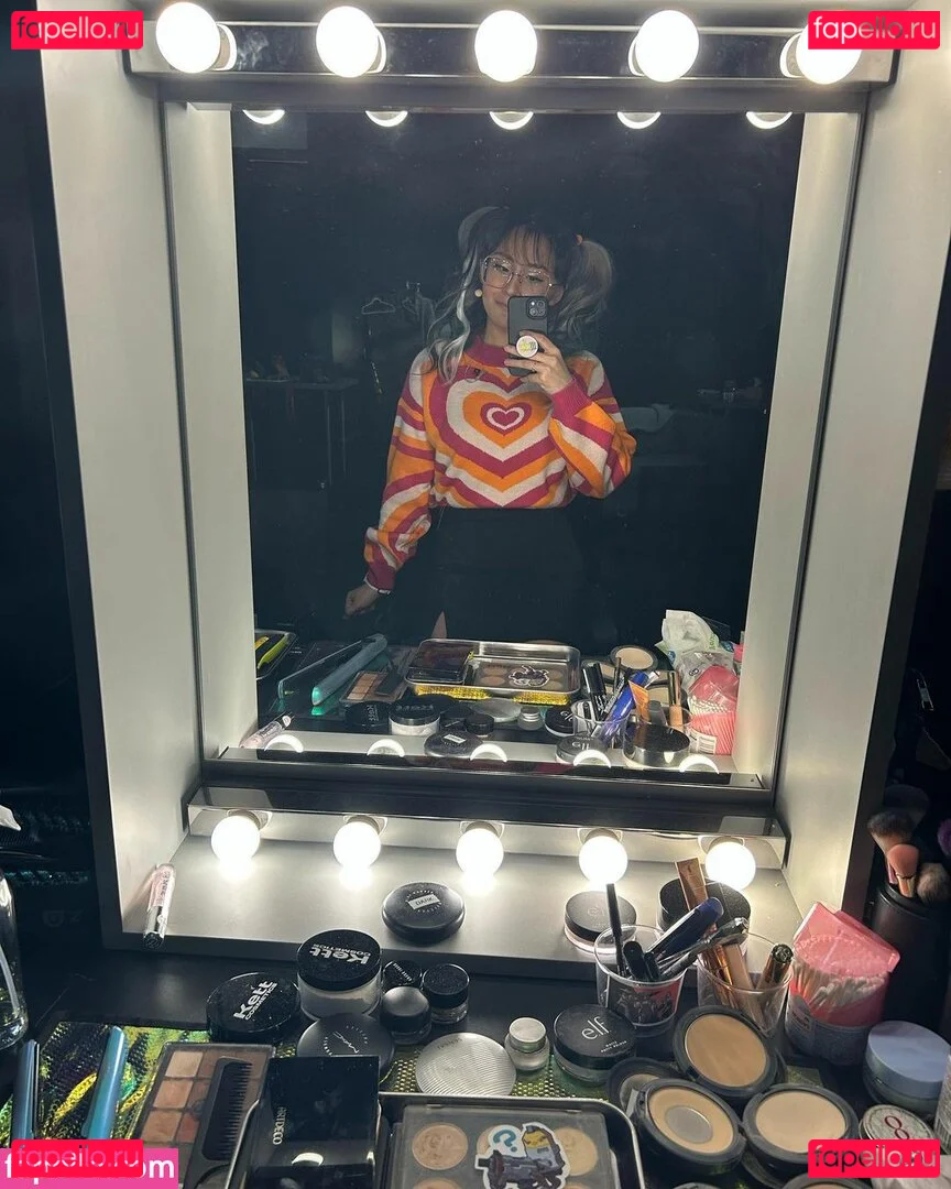 Yinsu Collins Onlyfans Photo Gallery 