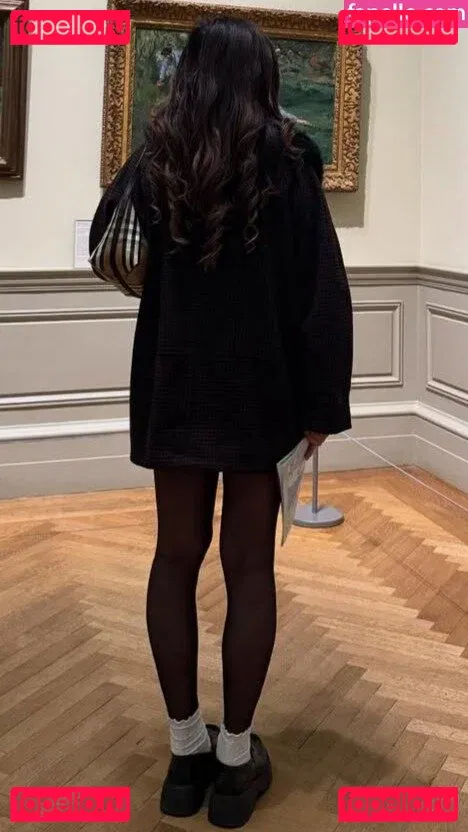 Yinsu Collins Onlyfans Photo Gallery 