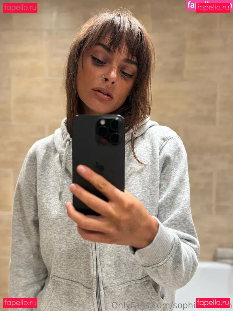 Sophiestonem Onlyfans Photo Gallery 