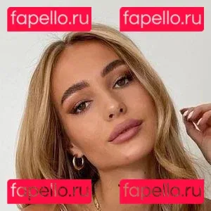 yaraline Onlyfans Photo Gallery 