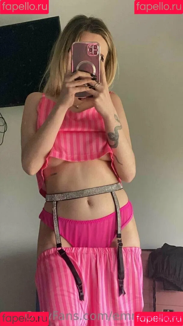 monikastray Onlyfans Photo Gallery 