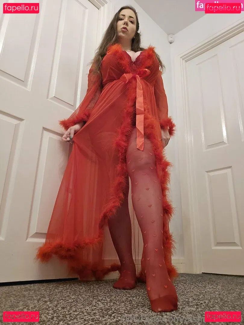 aishakalahari Onlyfans Photo Gallery 