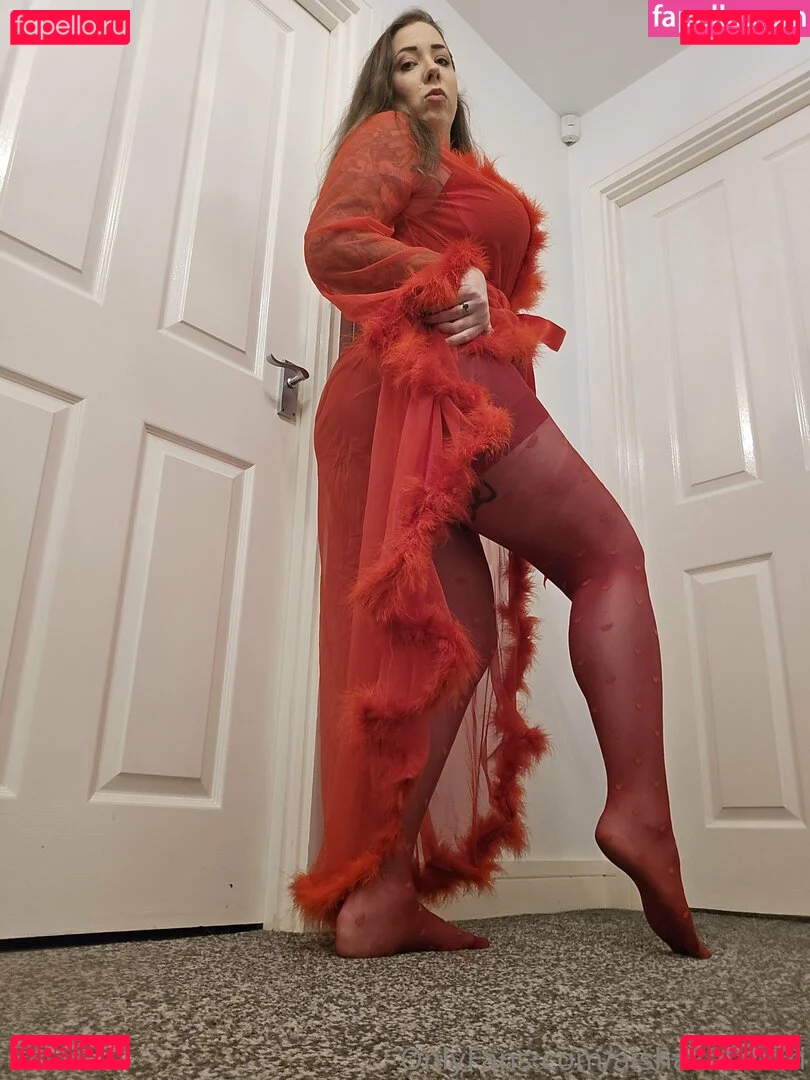 aishakalahari Onlyfans Photo Gallery 