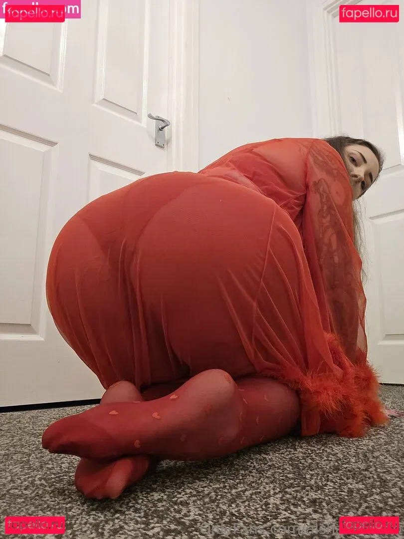 aishakalahari Onlyfans Photo Gallery 