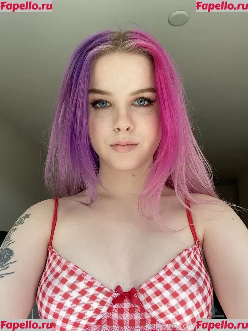 Thesilvermoon Onlyfans Photo Gallery 