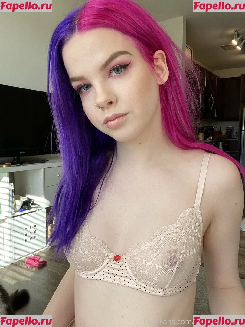 Thesilvermoon Onlyfans Photo Gallery 