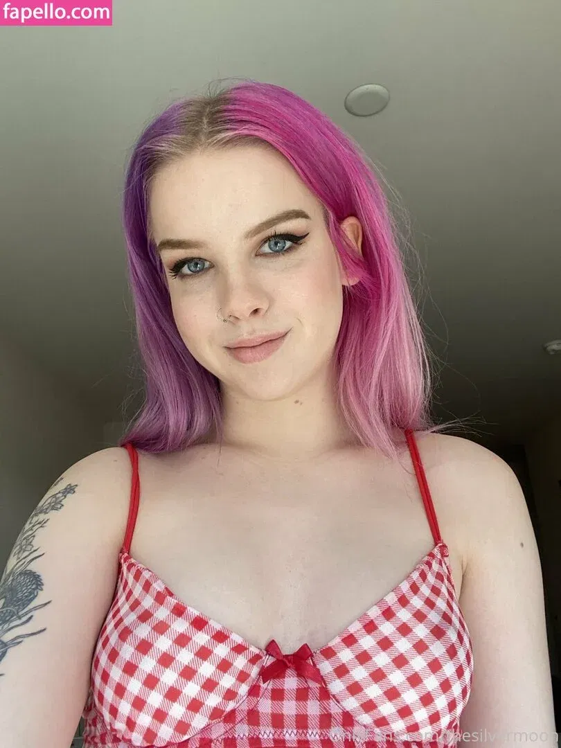 Thesilvermoon Onlyfans Photo Gallery 