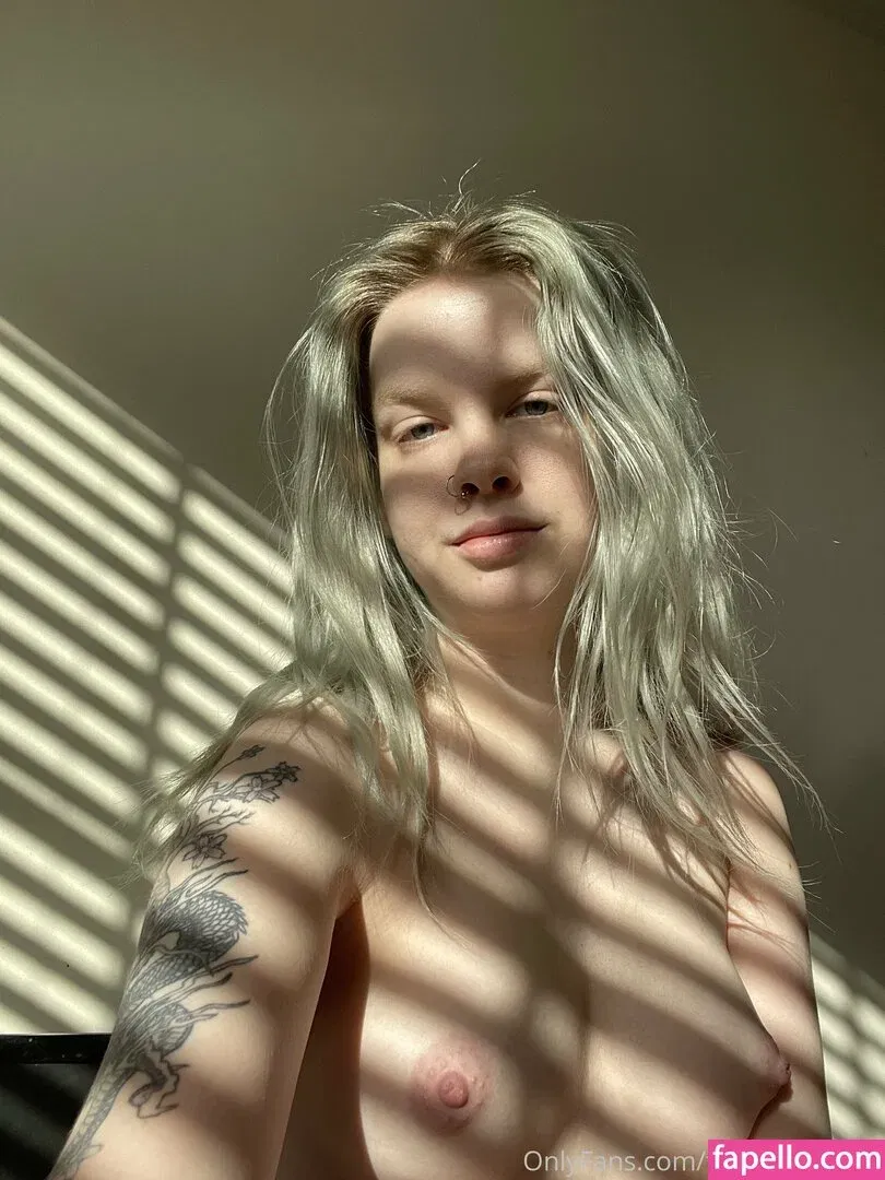 Thesilvermoon Onlyfans Photo Gallery 