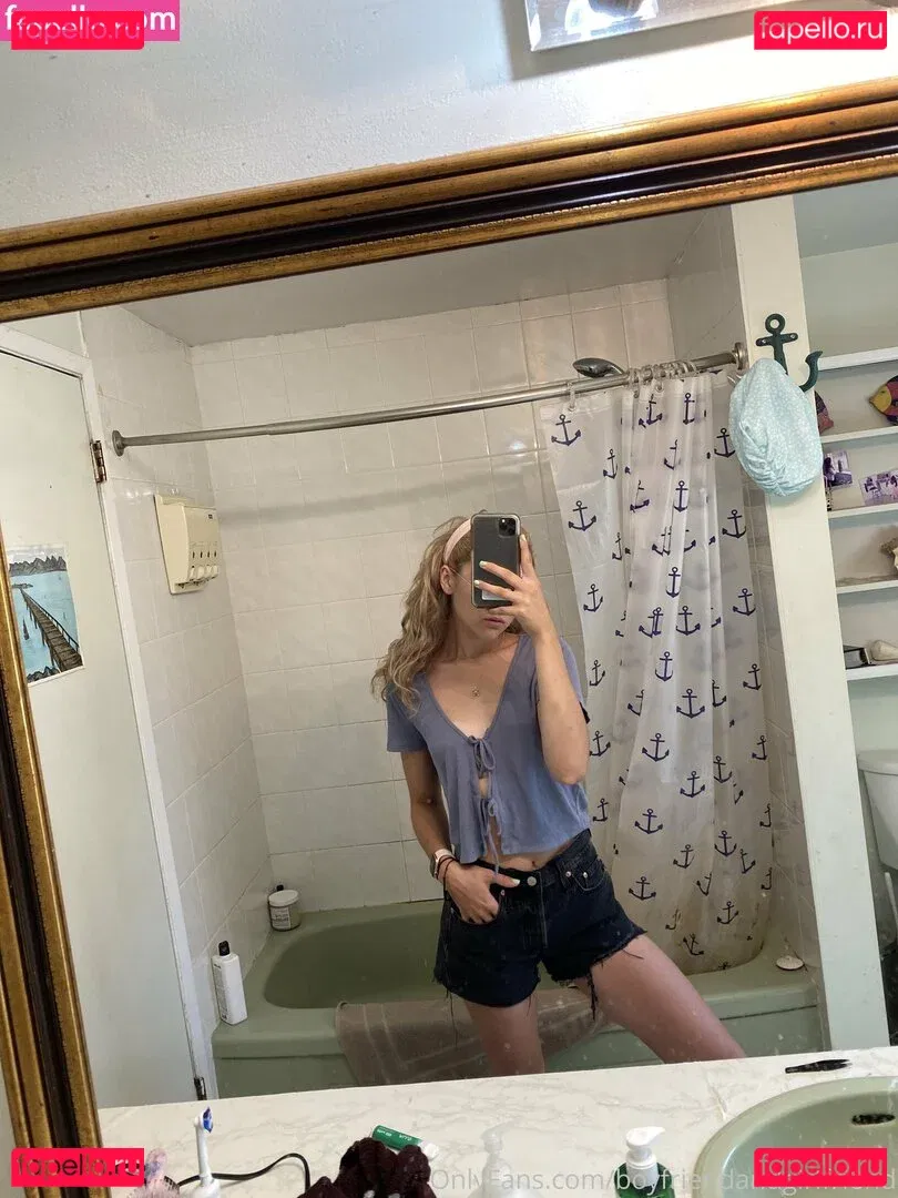 spoiledgirlfriendandbf Onlyfans Photo Gallery 