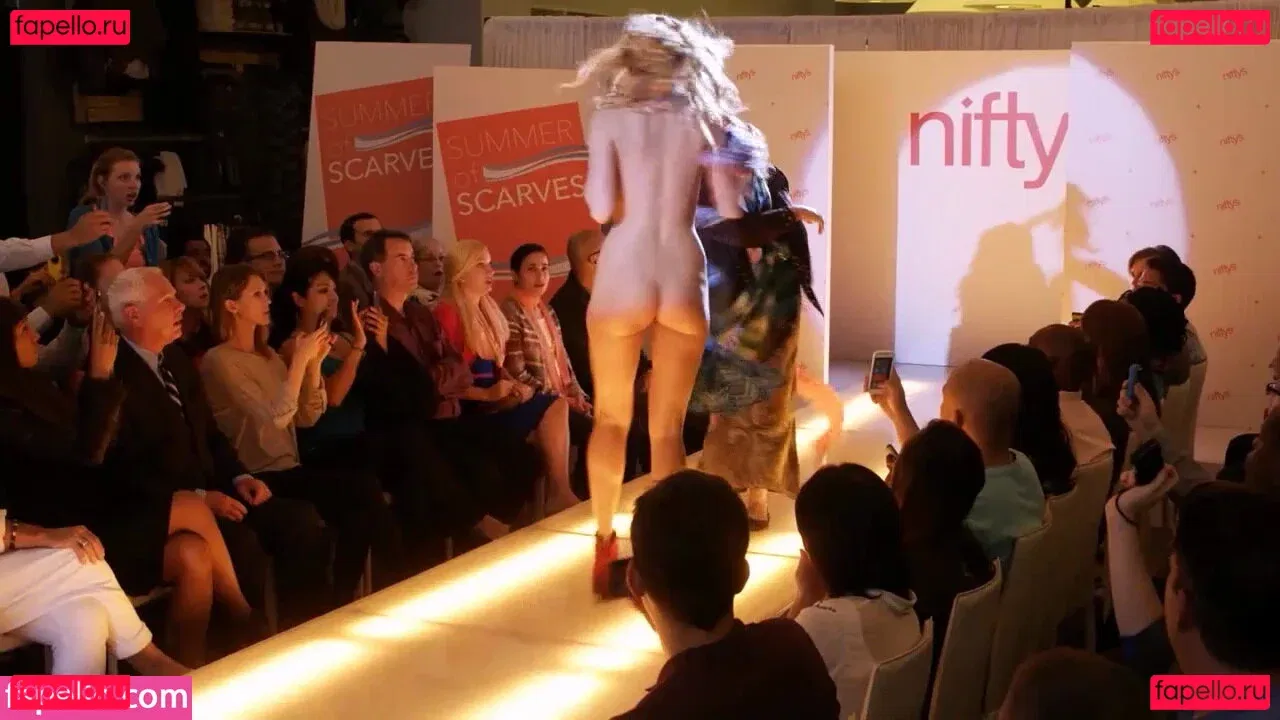 Leslie Bibb Onlyfans Photo Gallery 