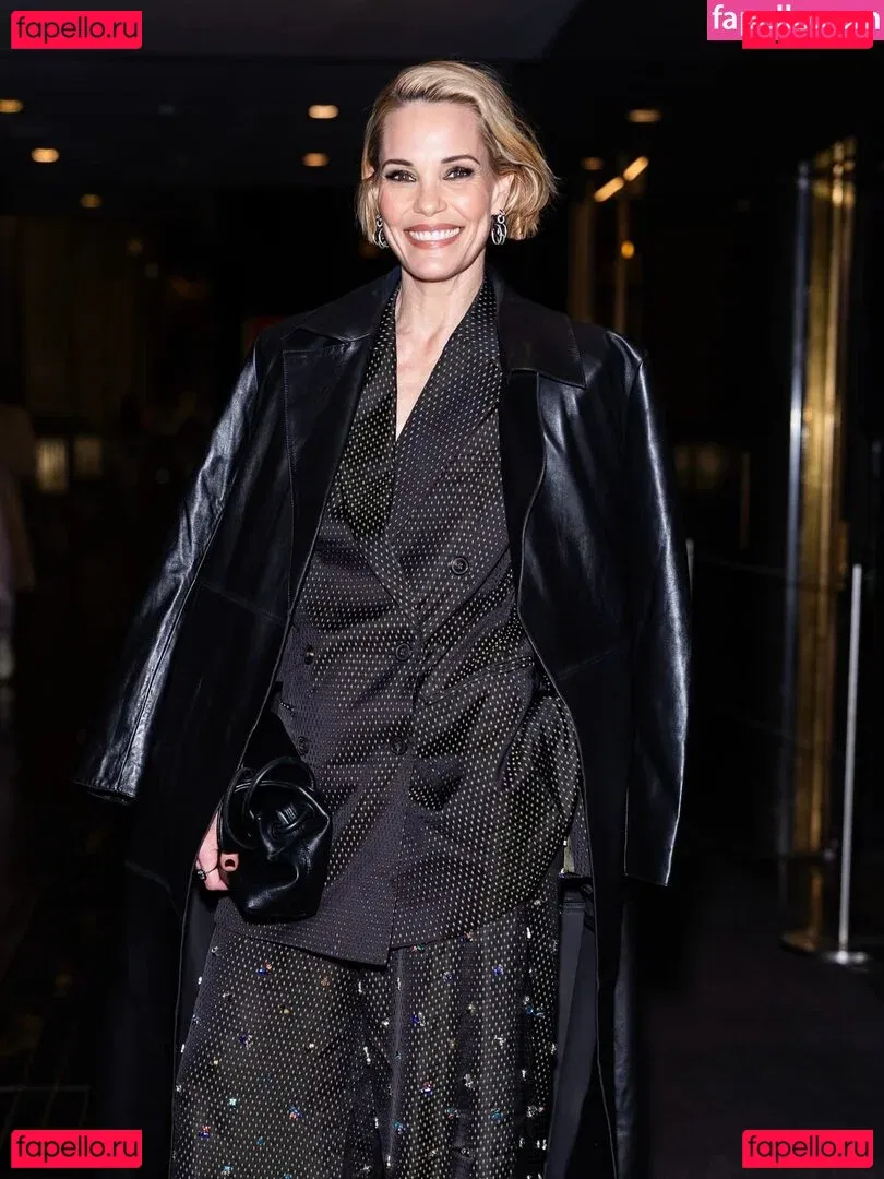 Leslie Bibb Onlyfans Photo Gallery 