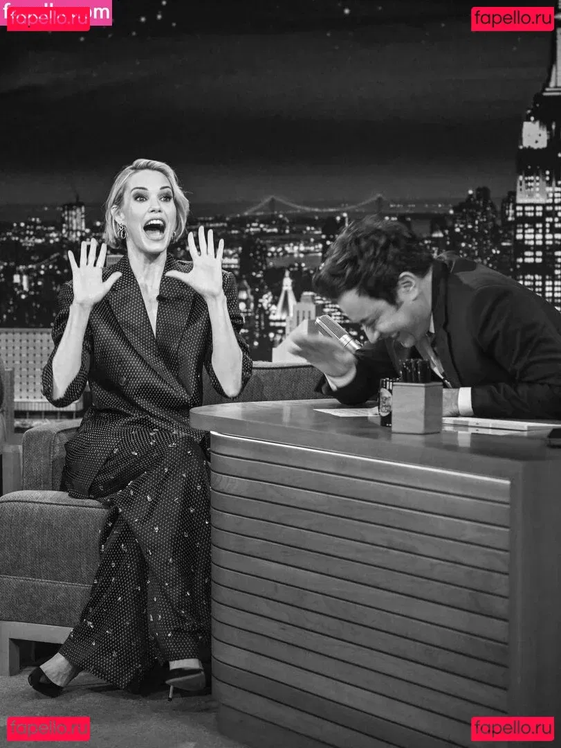 Leslie Bibb Onlyfans Photo Gallery 