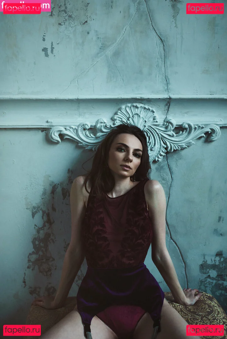 Murasaki Onlyfans Photo Gallery 