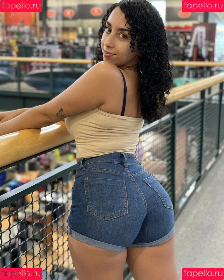 Briggitte Onlyfans Photo Gallery 