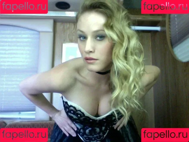 Olivia Taylor Dudley Onlyfans Photo Gallery 