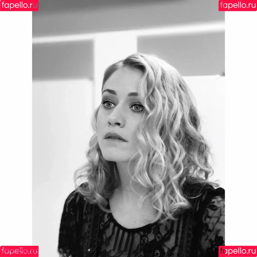 Olivia Taylor Dudley Onlyfans Photo Gallery 