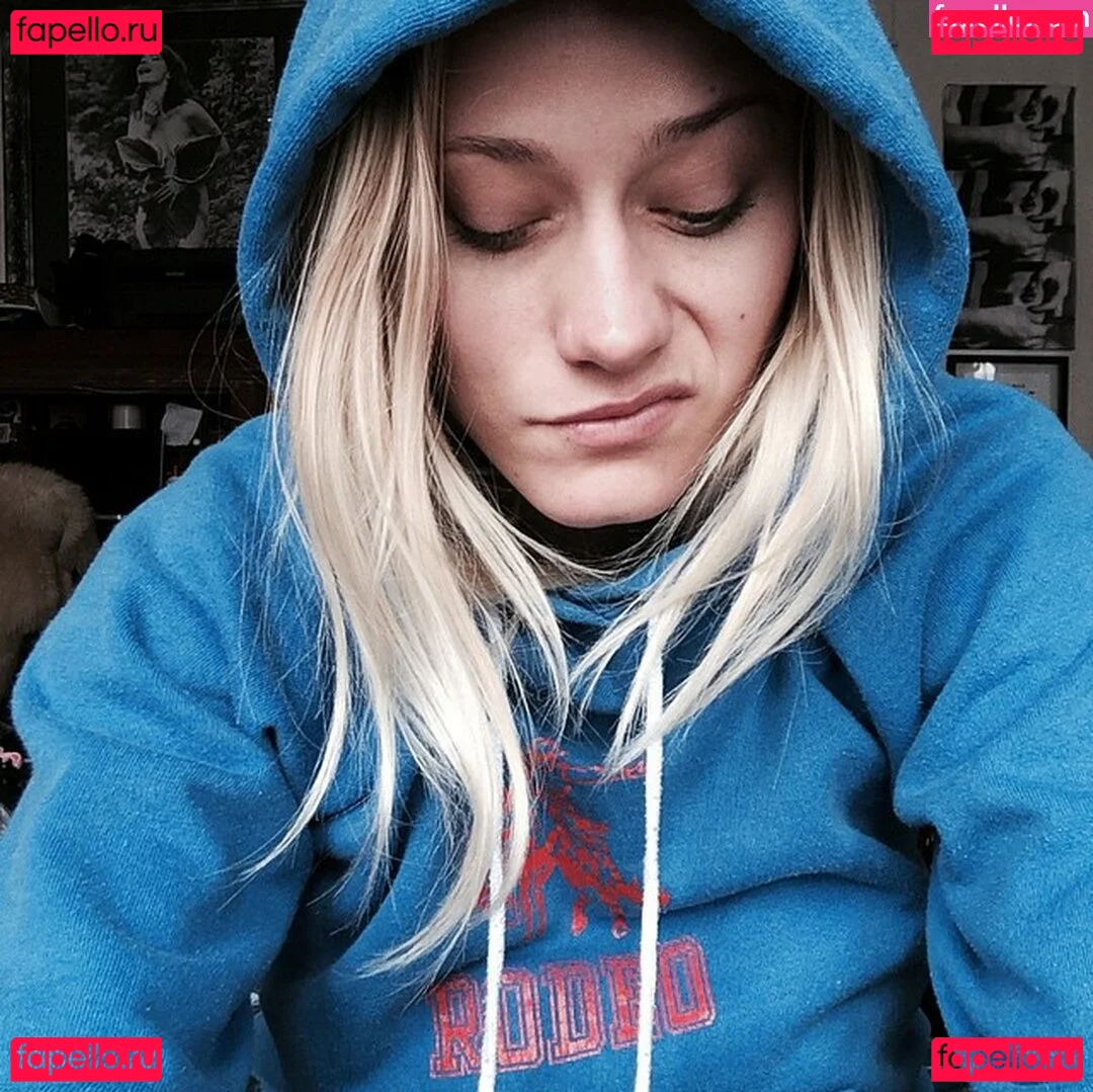Olivia Taylor Dudley Onlyfans Photo Gallery 