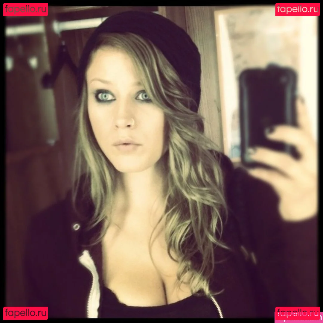 Olivia Taylor Dudley Onlyfans Photo Gallery 