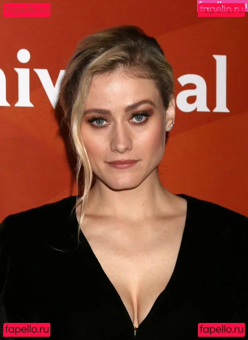 Olivia Taylor Dudley Onlyfans Photo Gallery 