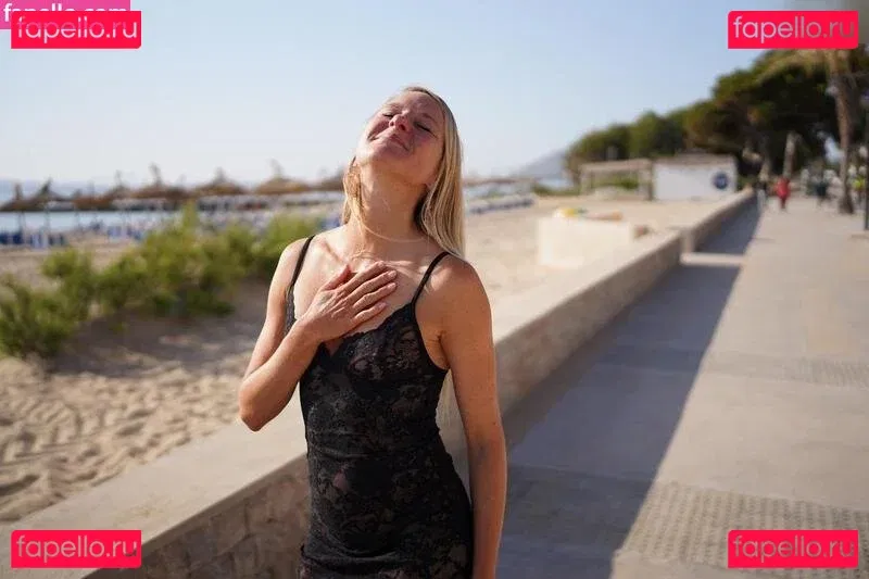 Alexandra Wennmacher Onlyfans Photo Gallery 