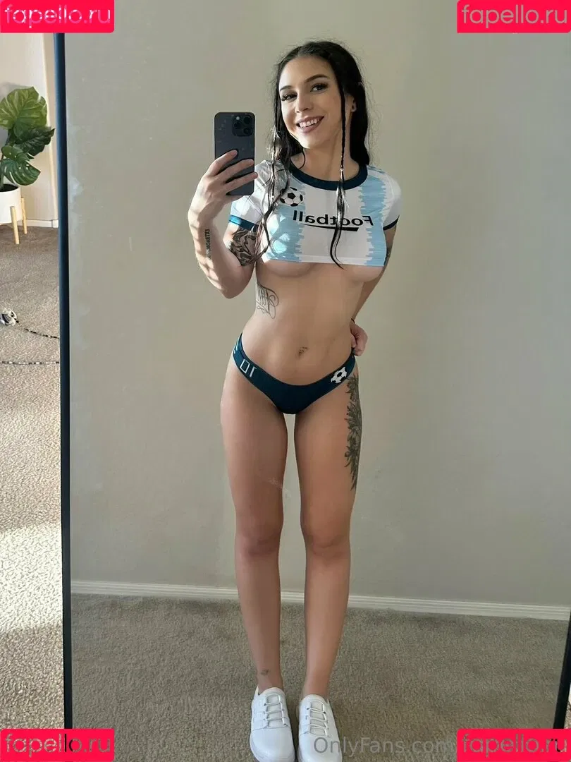 itsmeshan Onlyfans Photo Gallery 