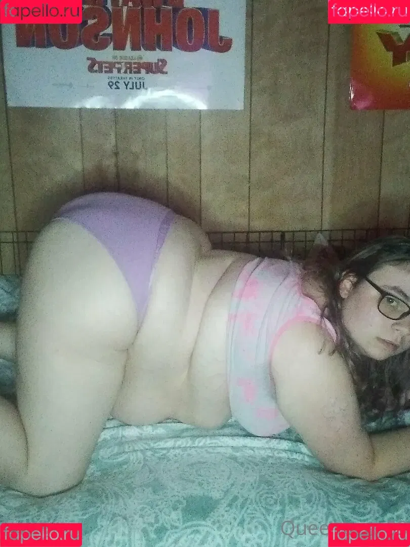queenbee_03 Onlyfans Photo Gallery 