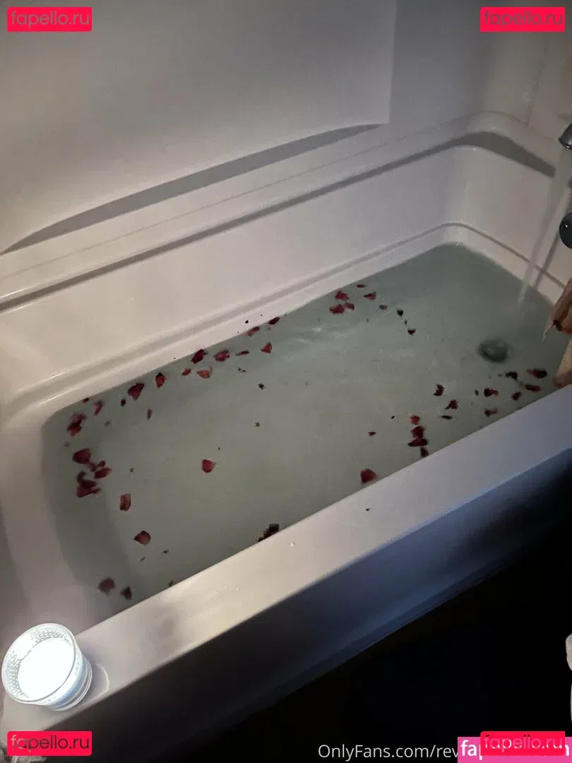 revolverthotcelot Onlyfans Photo Gallery 