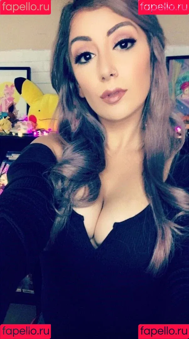 Gekgemu Onlyfans Photo Gallery 