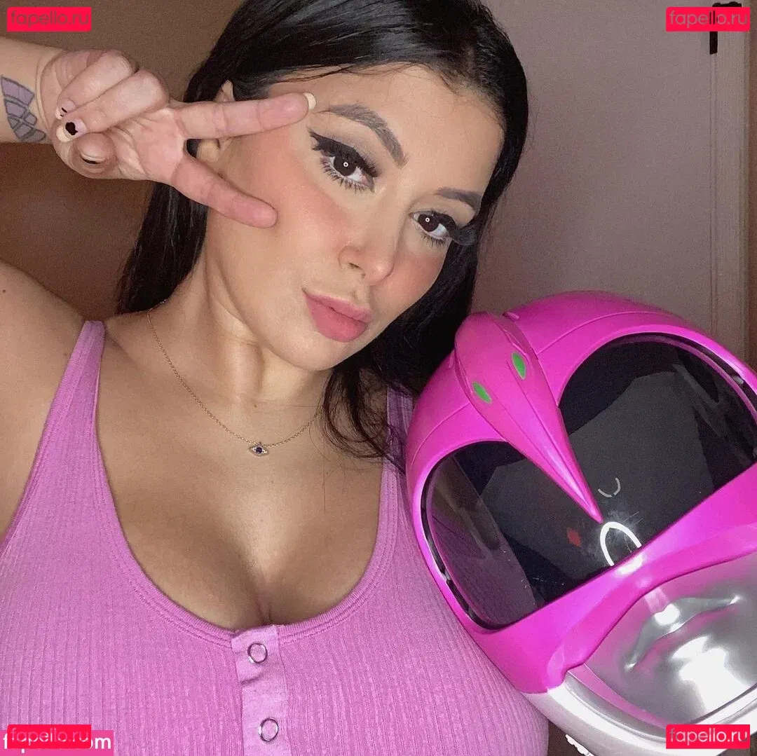 Gekgemu Onlyfans Photo Gallery 