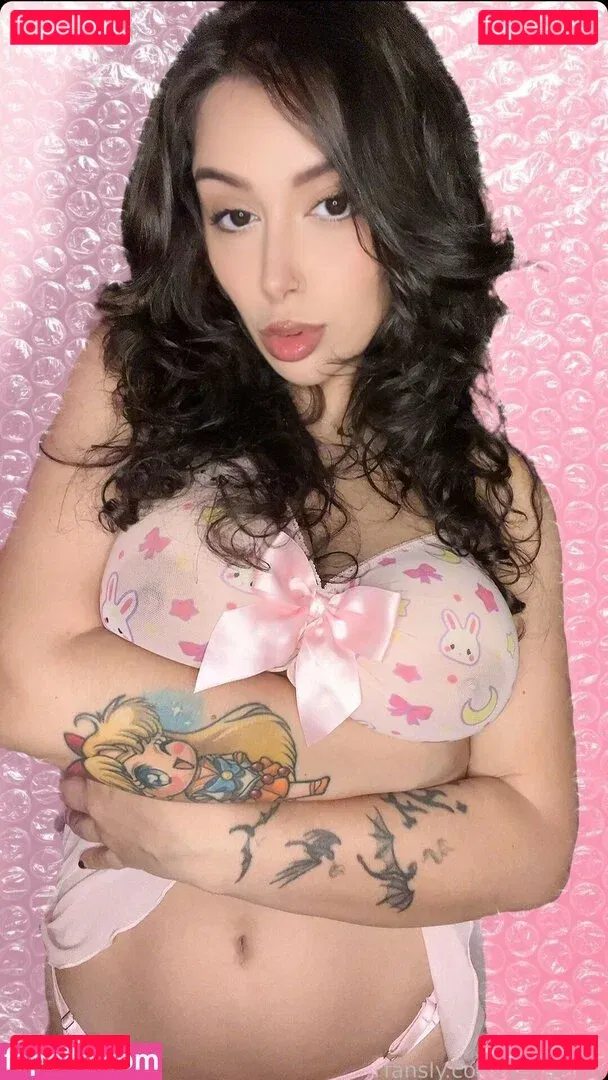 Gekgemu Onlyfans Photo Gallery 