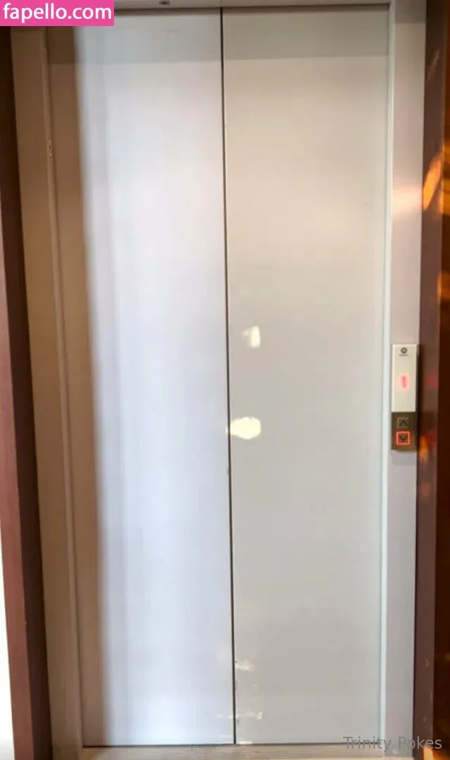 Trinity Eclectic Onlyfans Photo Gallery 