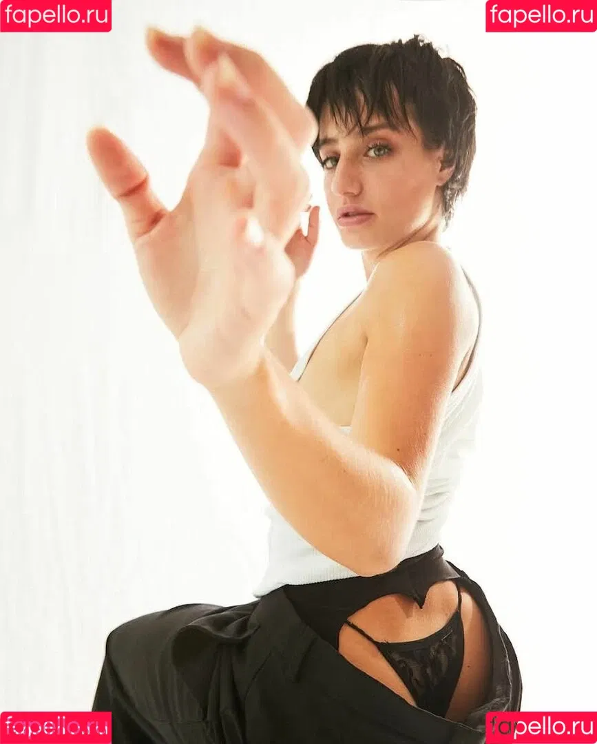 Bruna Griphao Onlyfans Photo Gallery 