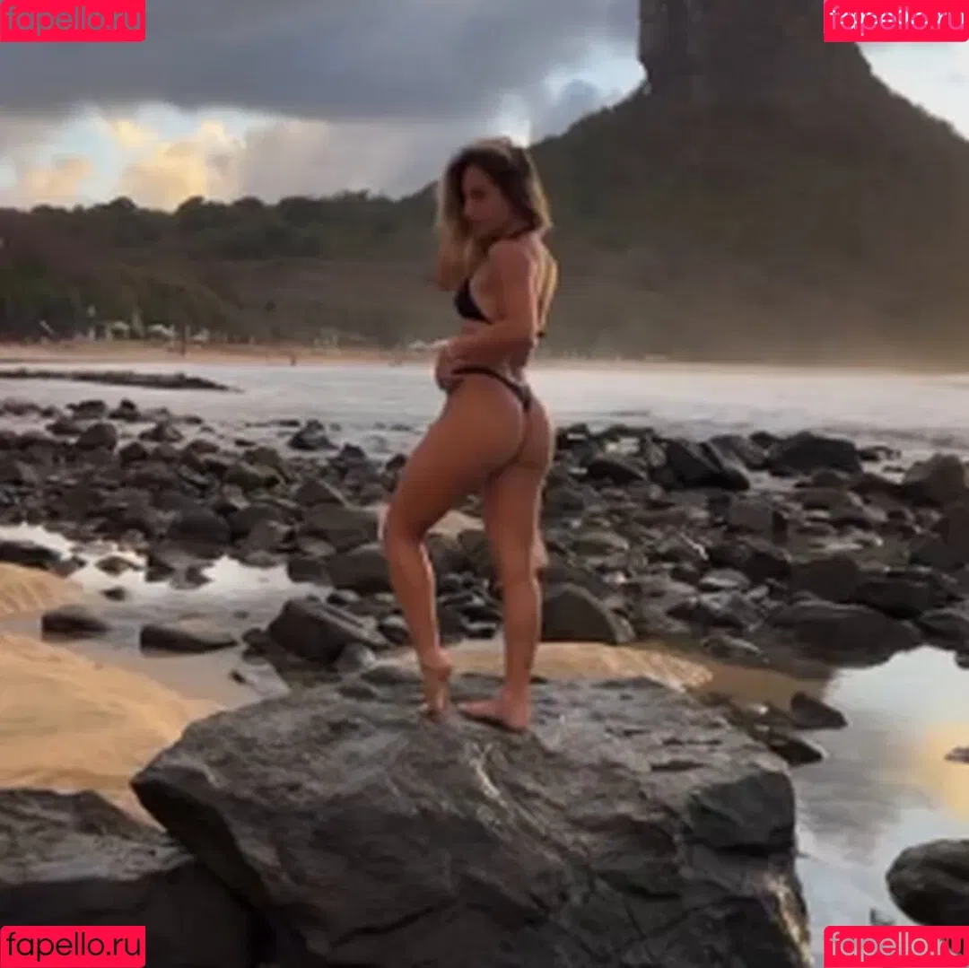 Bruna Griphao Onlyfans Photo Gallery 
