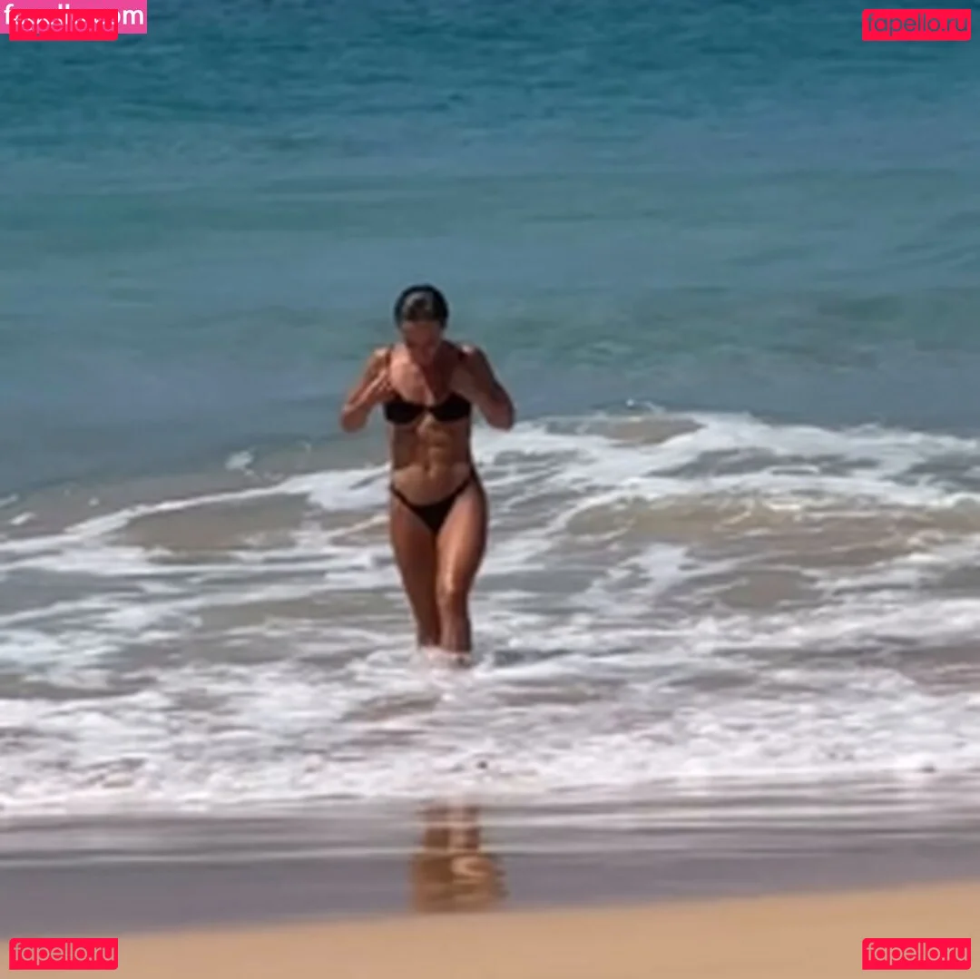 Bruna Griphao Onlyfans Photo Gallery 