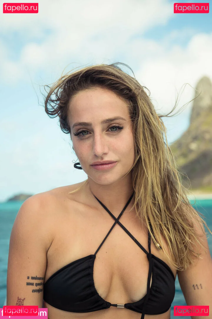 Bruna Griphao Onlyfans Photo Gallery 