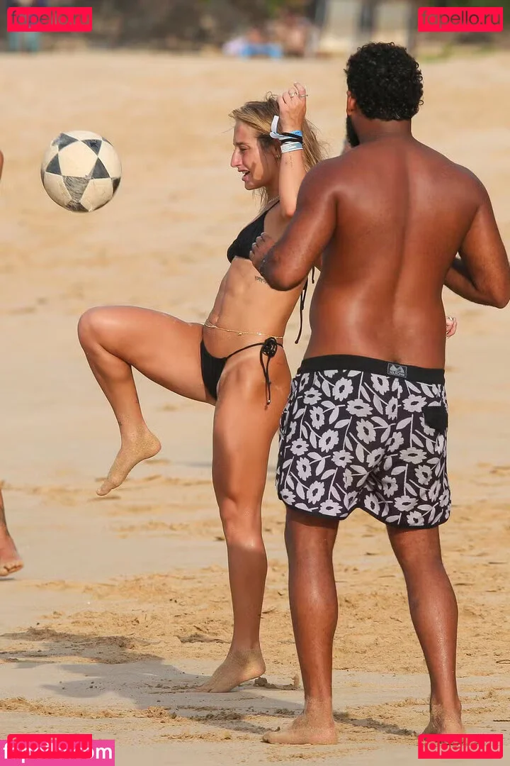 Bruna Griphao Onlyfans Photo Gallery 