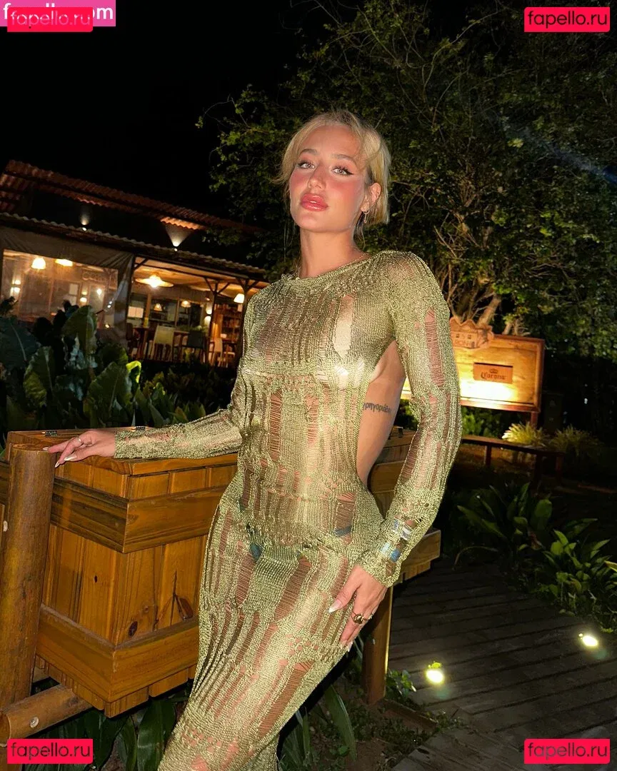 Bruna Griphao Onlyfans Photo Gallery 