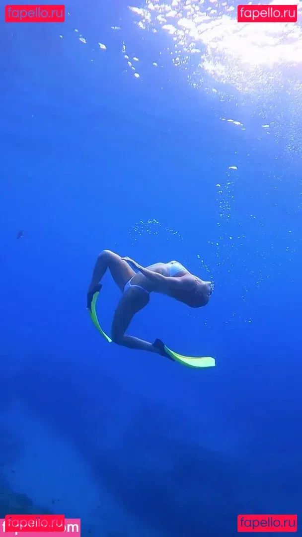 Bruna Griphao Onlyfans Photo Gallery 