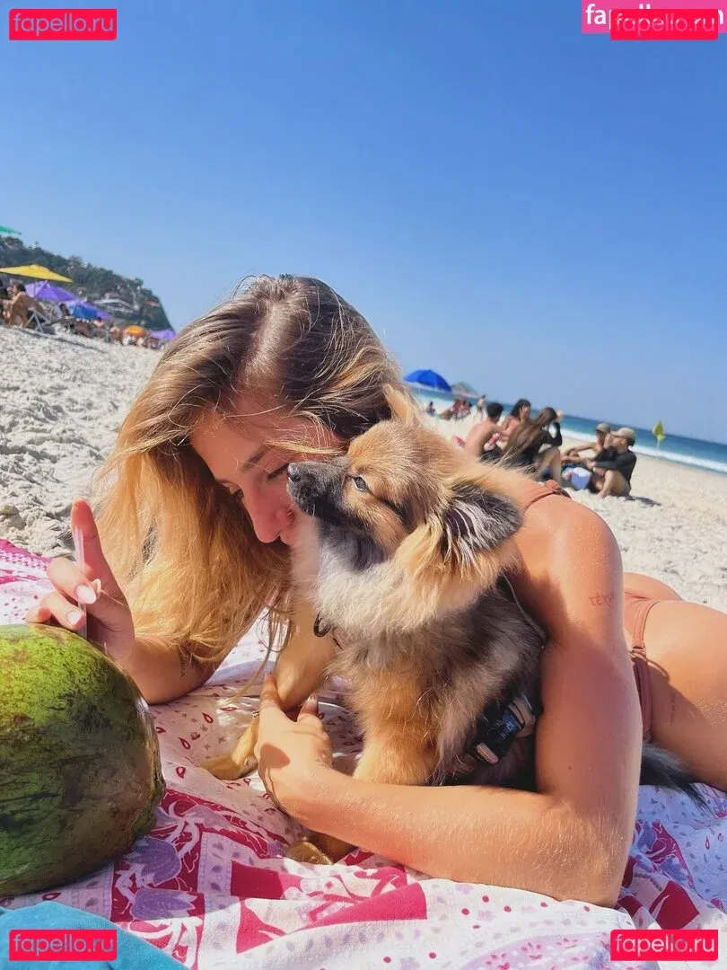 Bruna Griphao Onlyfans Photo Gallery 