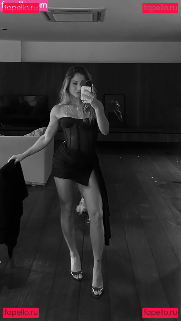 Bruna Griphao Onlyfans Photo Gallery 