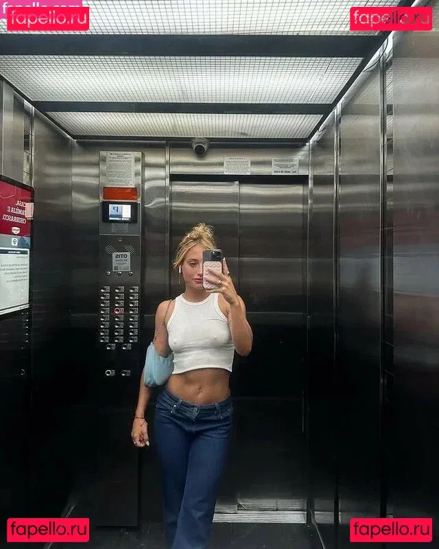 Bruna Griphao Onlyfans Photo Gallery 