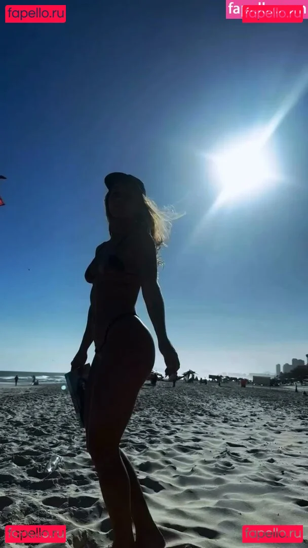 Bruna Griphao Onlyfans Photo Gallery 