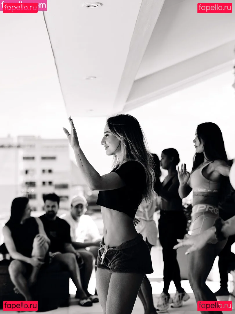 Bruna Griphao Onlyfans Photo Gallery 